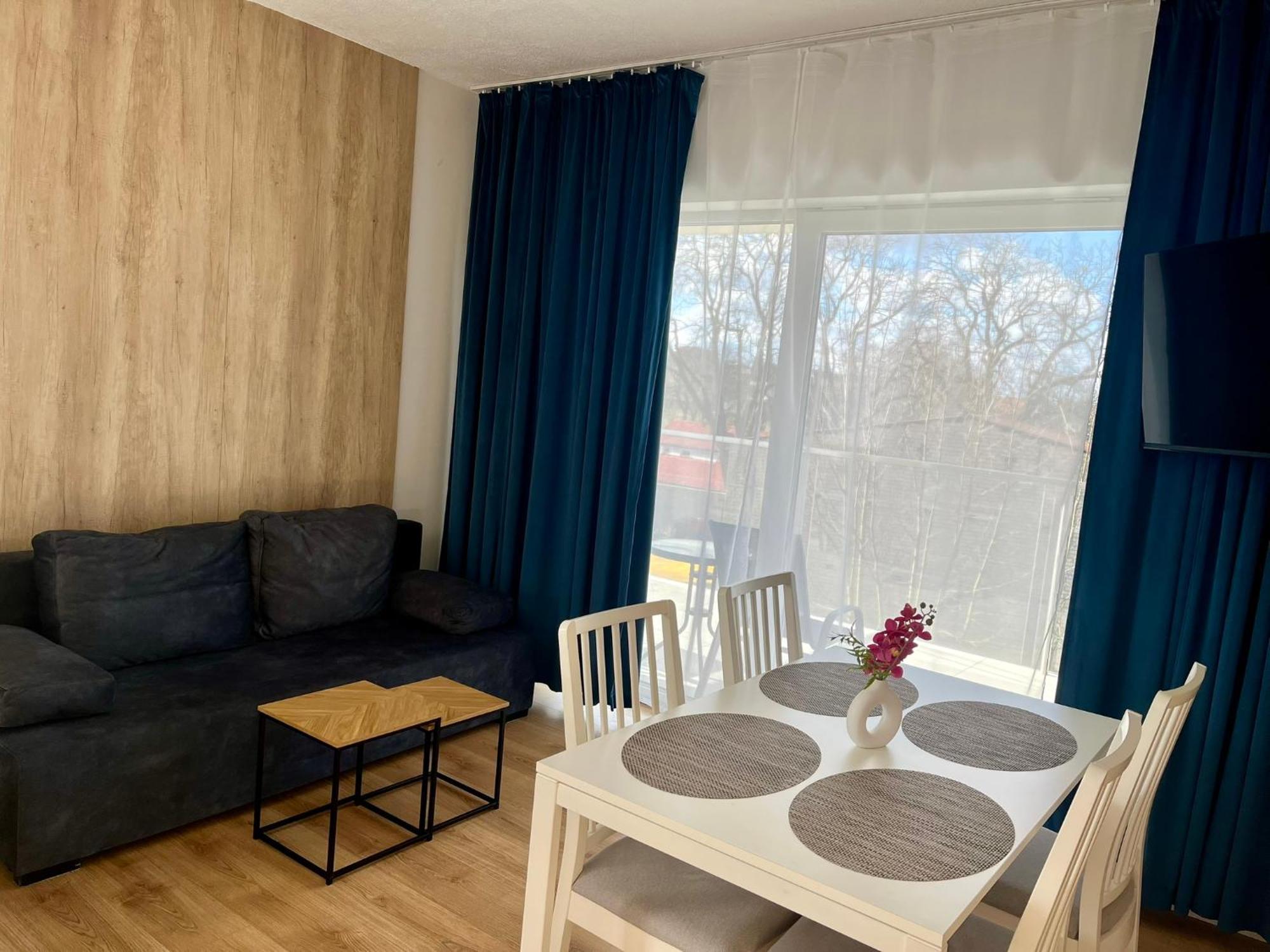 Apartamenty Na Wzgorzu Insko Exterior photo